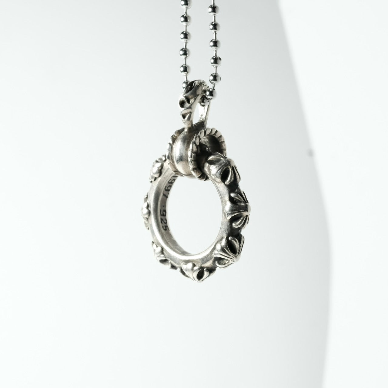 Chrome Hearts EWLP クロスバンドペンダント