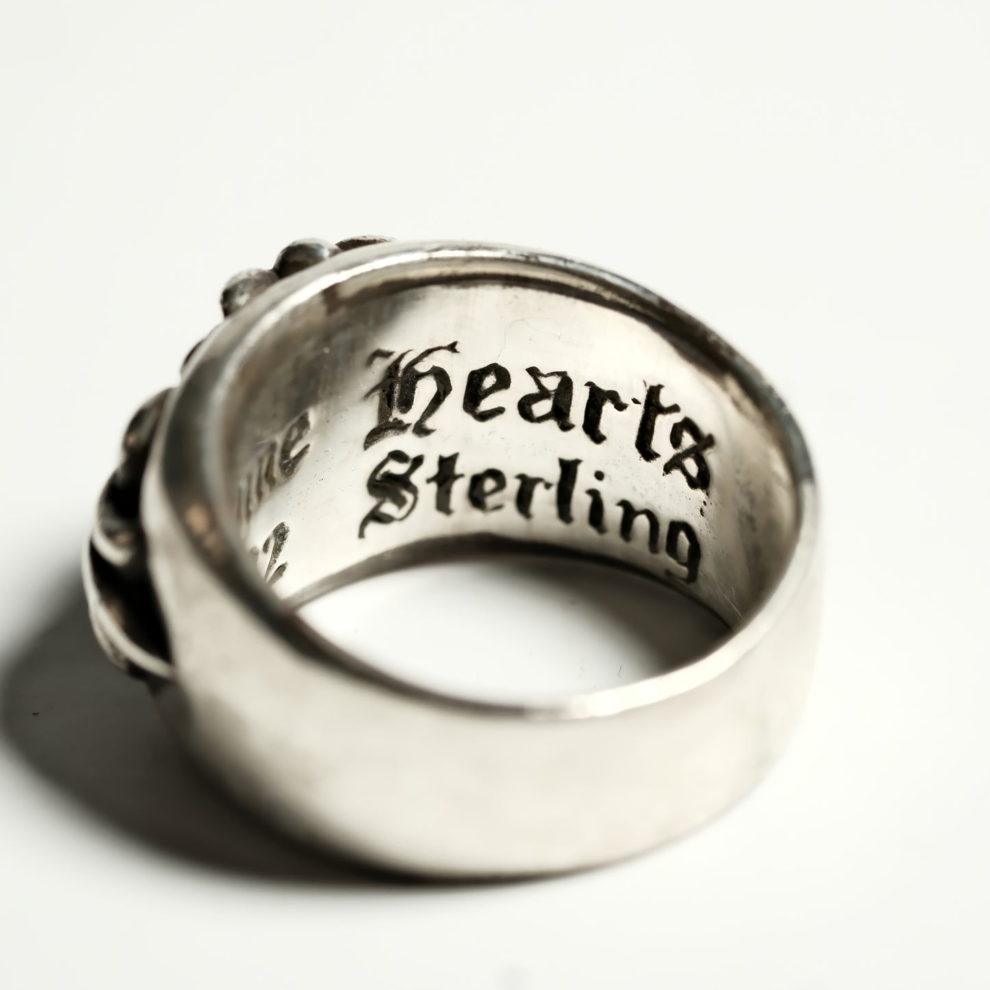 Chrome Hearts フローラルクロスリング