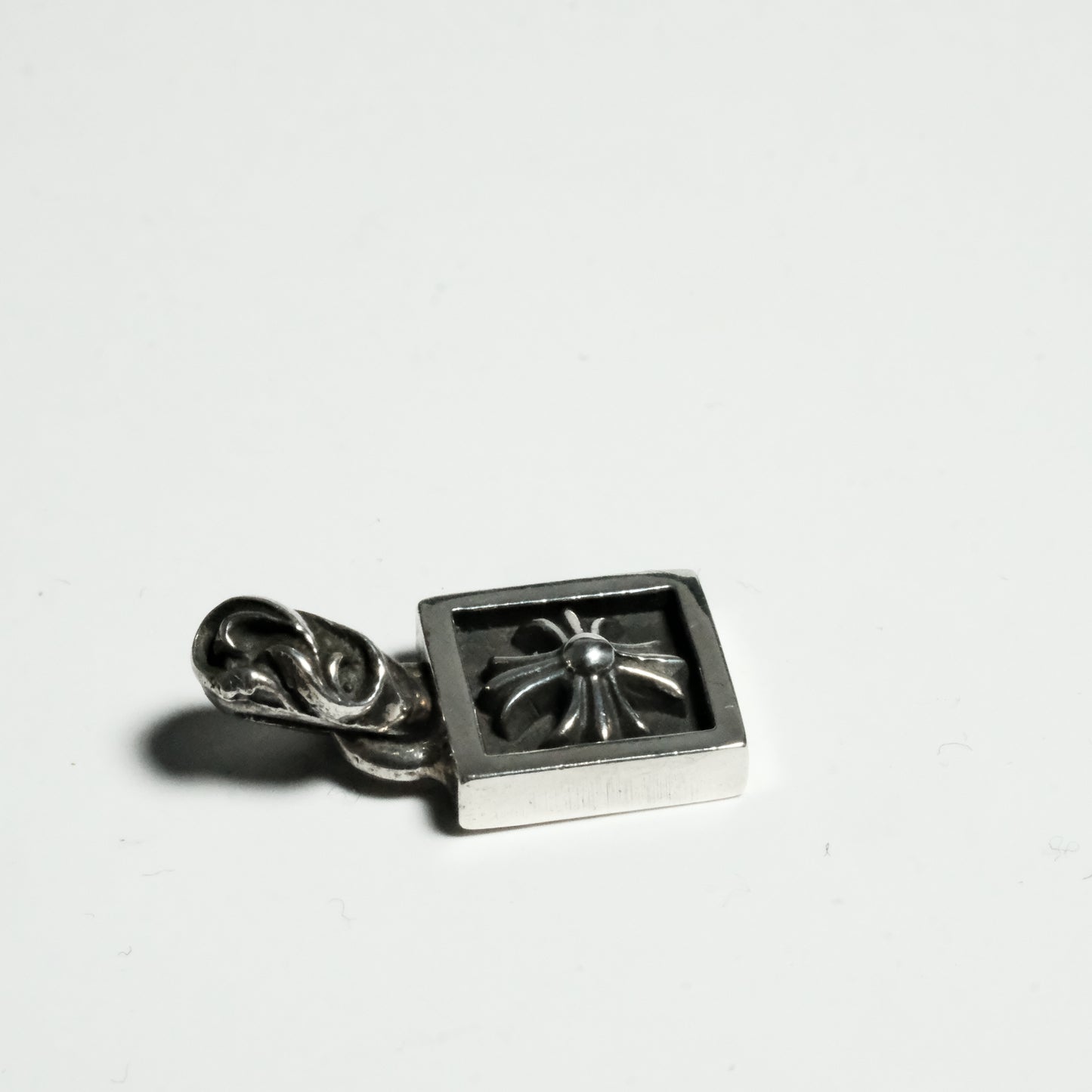 Chrome Hearts Framed Plus pendant