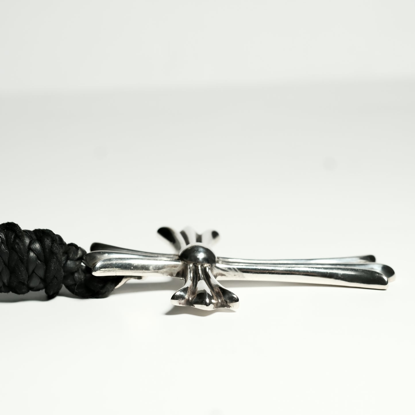 Chrome Hearts CH CROSS LARGE W LEATHER BRAID necklace