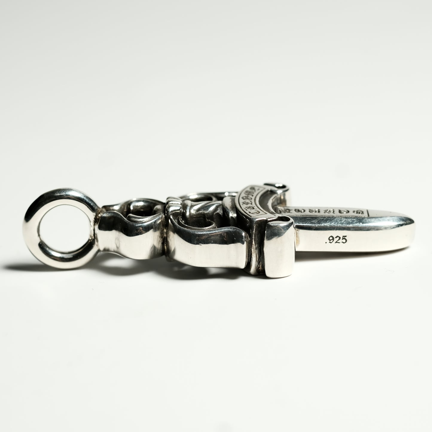 Chrome Hearts DOUBLE DAGGER pendant
