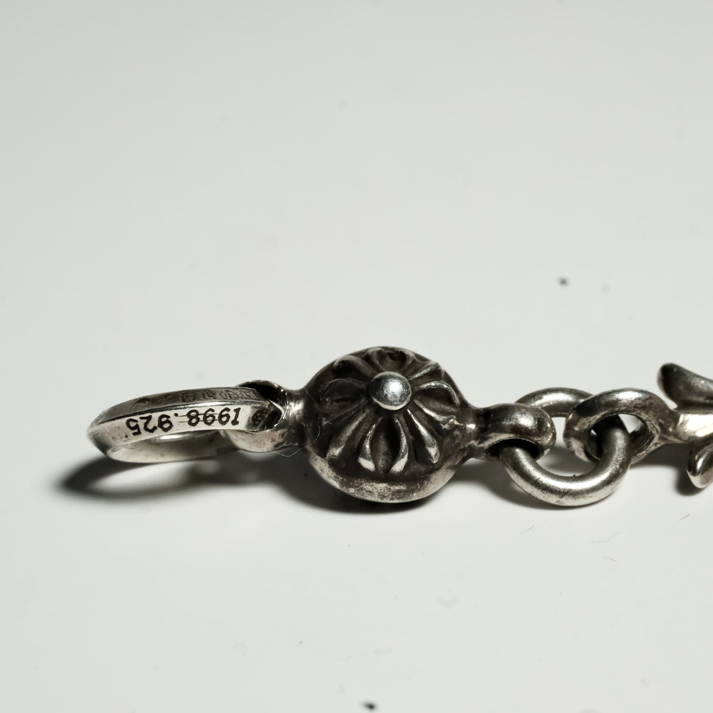 Chrome Hearts 1B TNY CH CRS/ 1 BALL TINY CROSS pendant