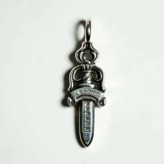 Chrome Hearts DOUBLE DAGGER pendant