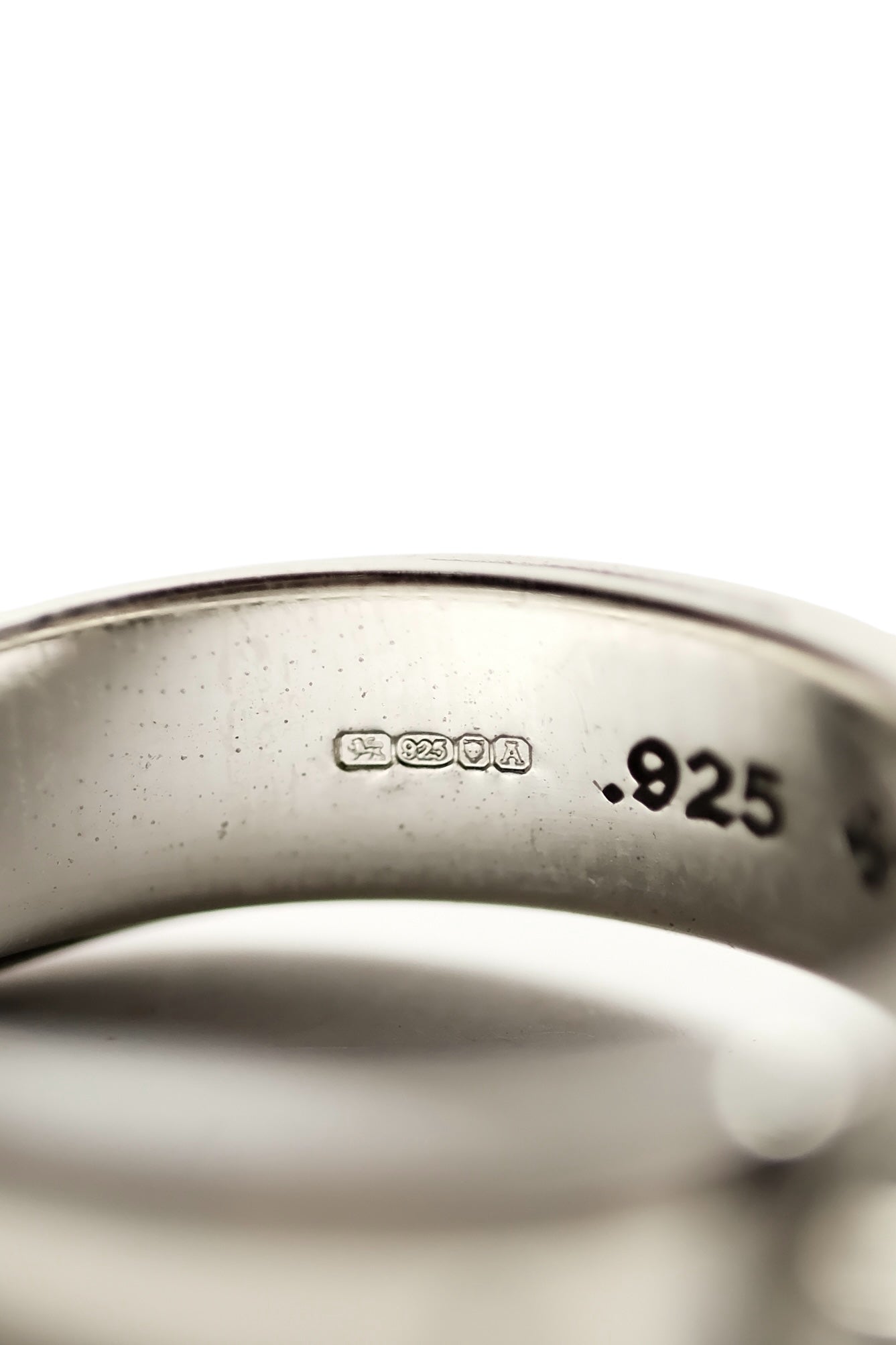 Chrome Hearts BELTED OVAL ring