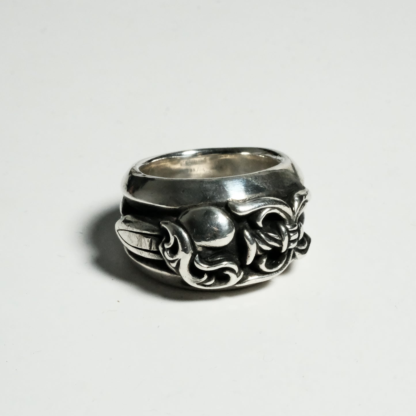 Chrome Hearts DAGGER HEART ring