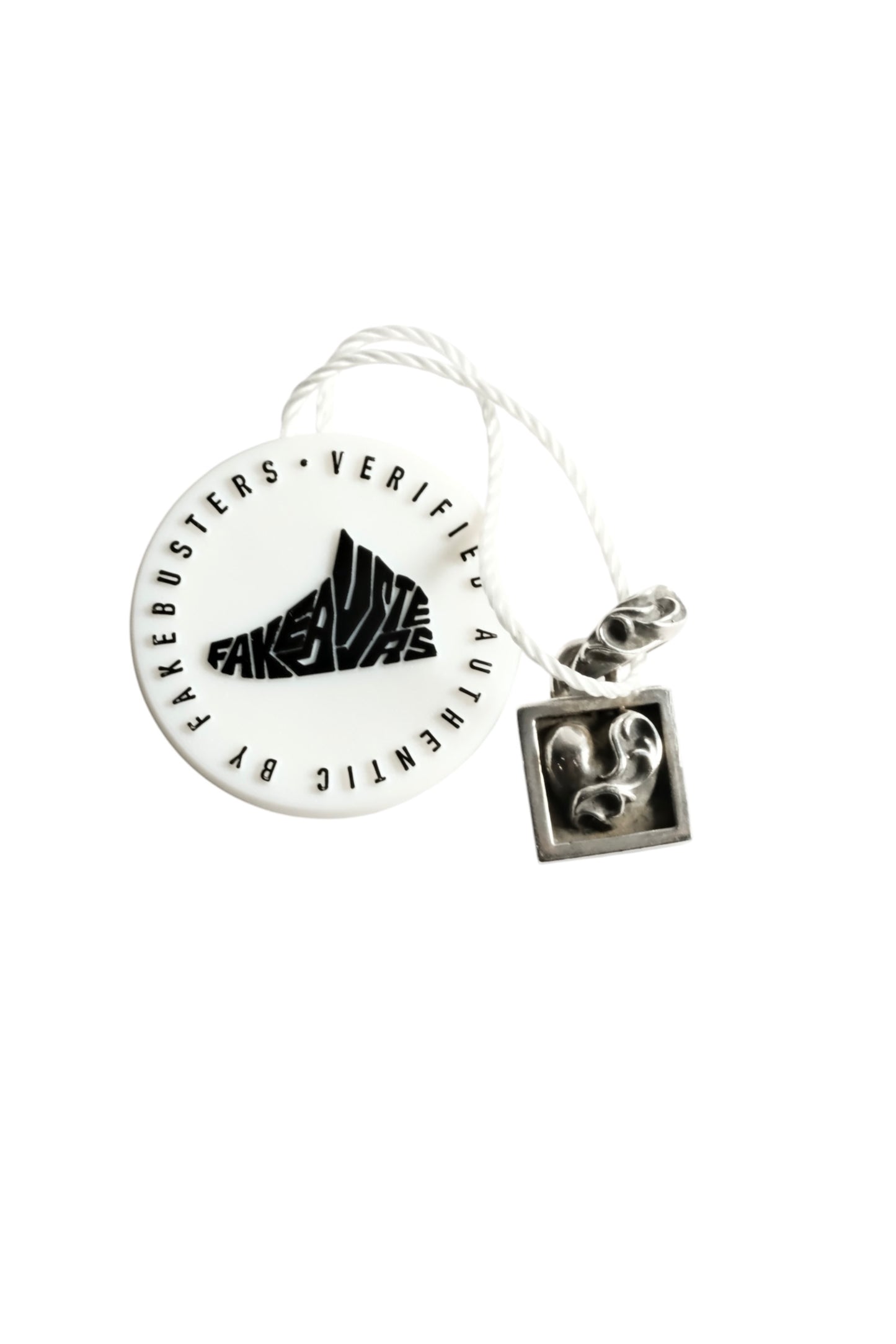 Chrome Hearts FRAMED HEARTS pendant